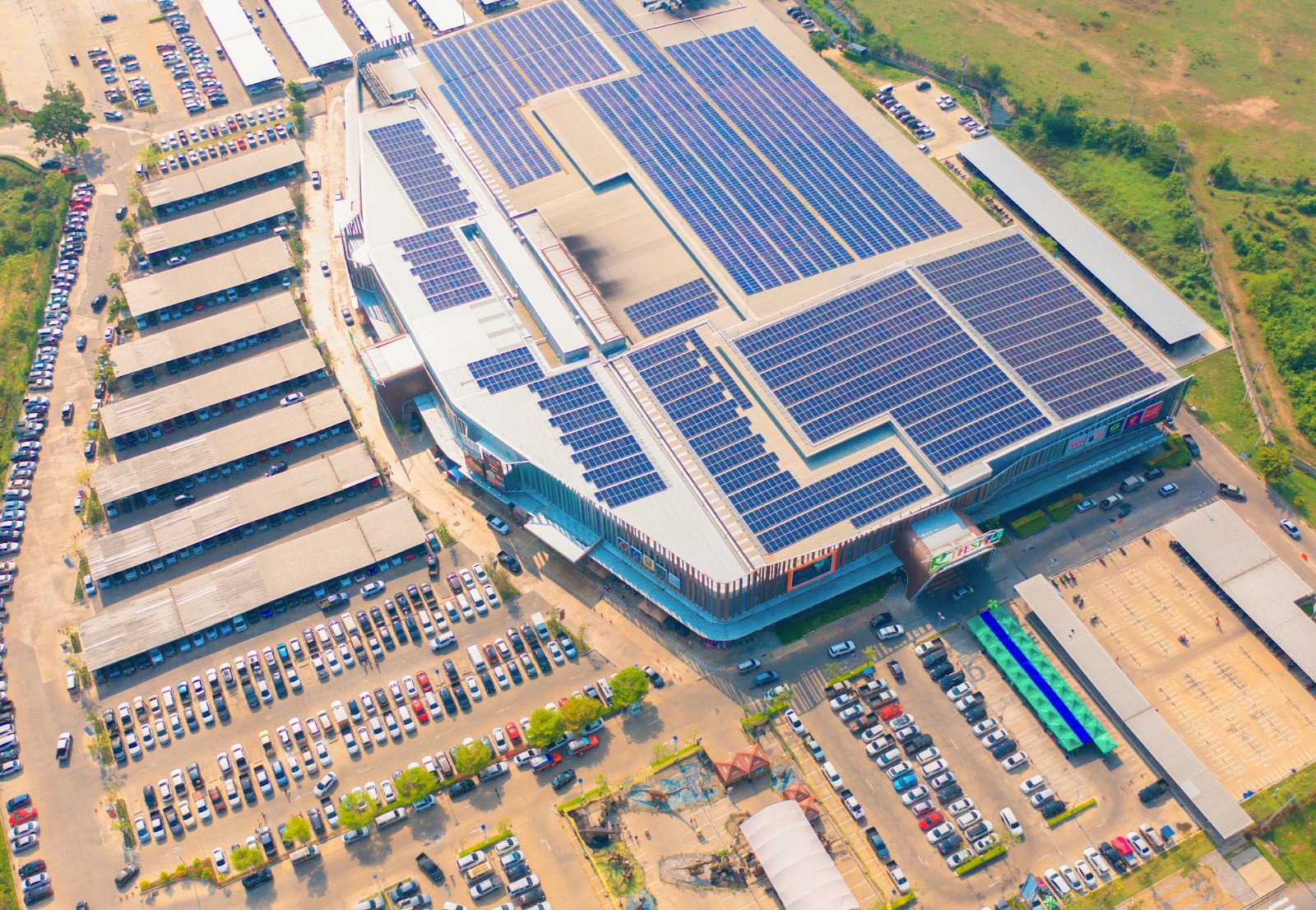 Projeto de energia solar em supermercados: o investimento compensa? - Ecosol